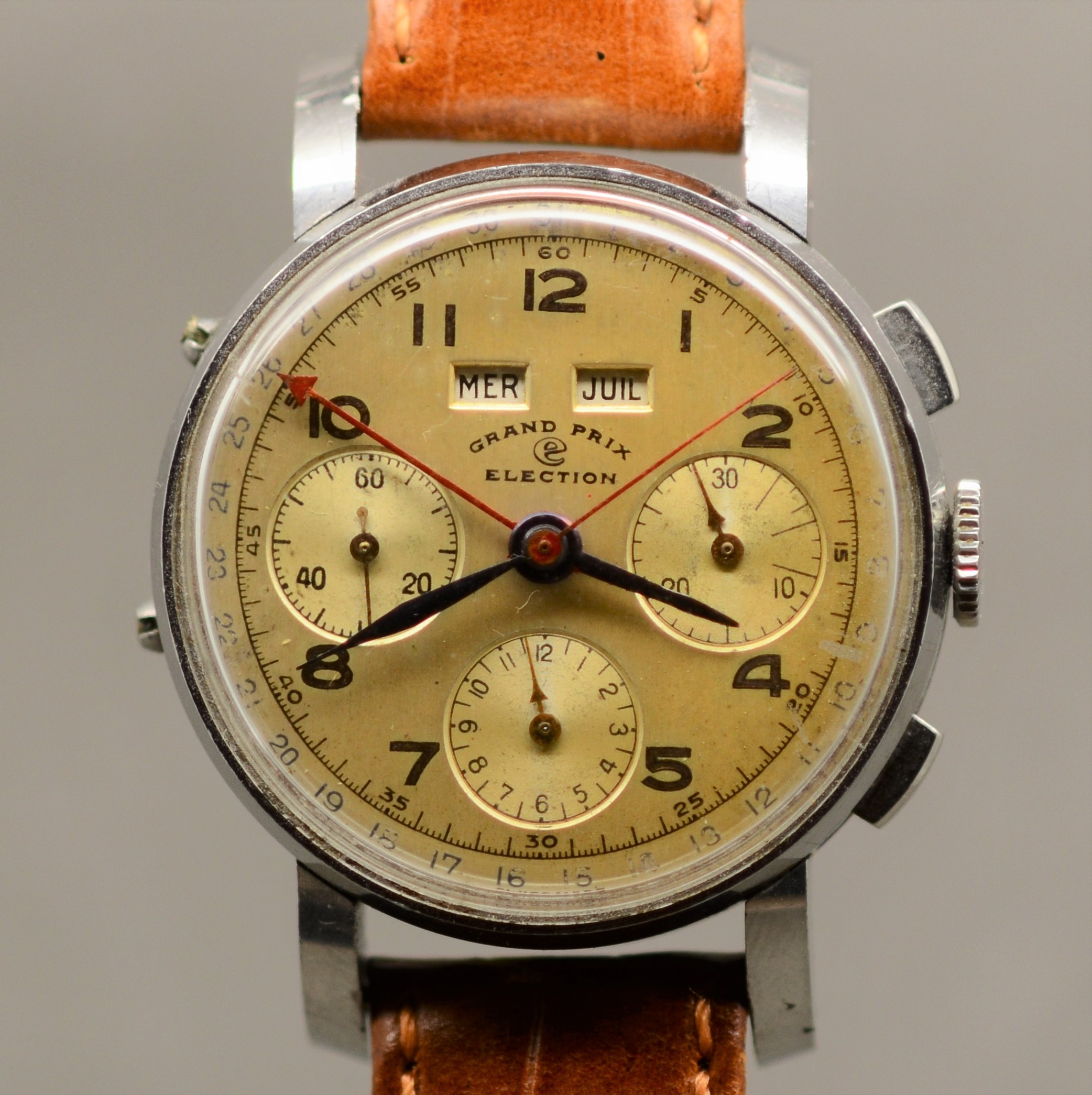 Brocantique Watches :: Election Grand Prix chronograph full calendar