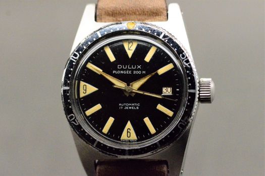 Dulux Diver horloge
